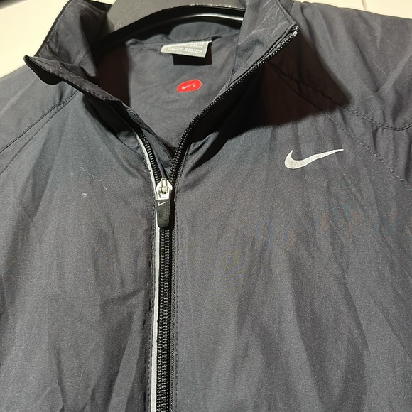 Nike Training Jacket - Picture 4 of 5